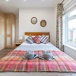 Beautiful Three Bedroom House - Manchester Escape
