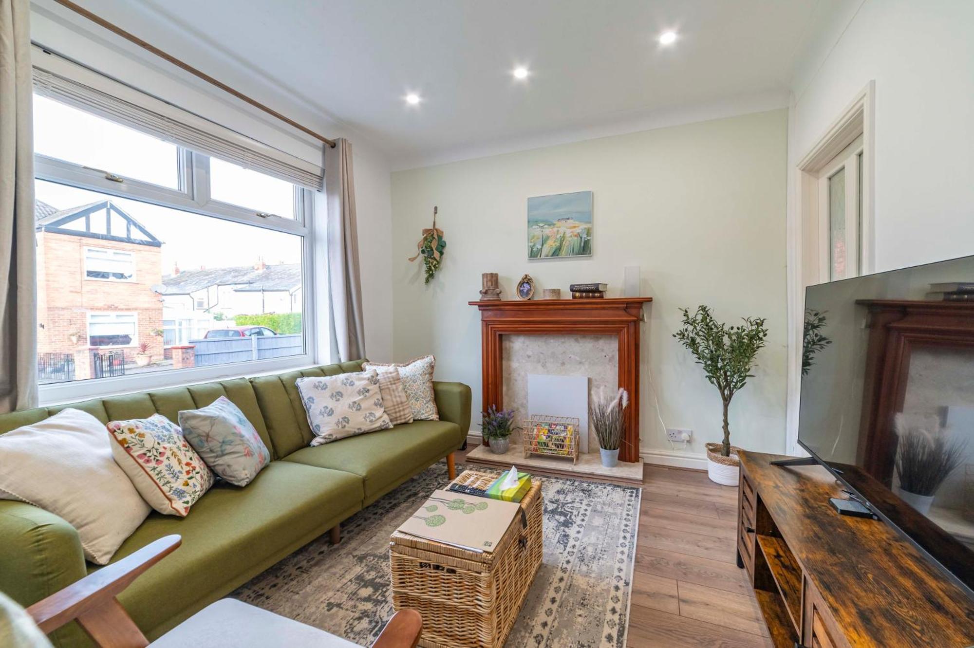Beautiful Three Bedroom House - Escape Holiday home